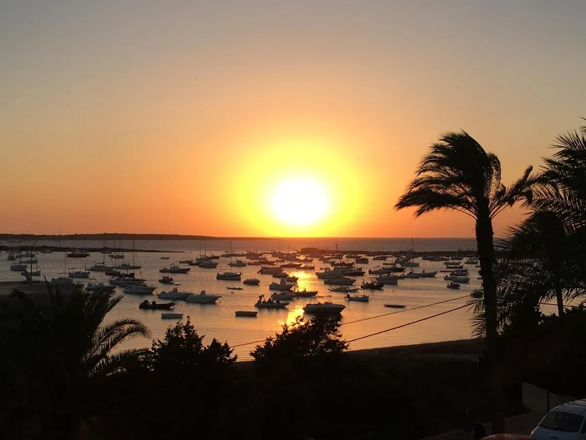 فيلا Ponent Formentera لا سافينا 0*,  إسبانيا